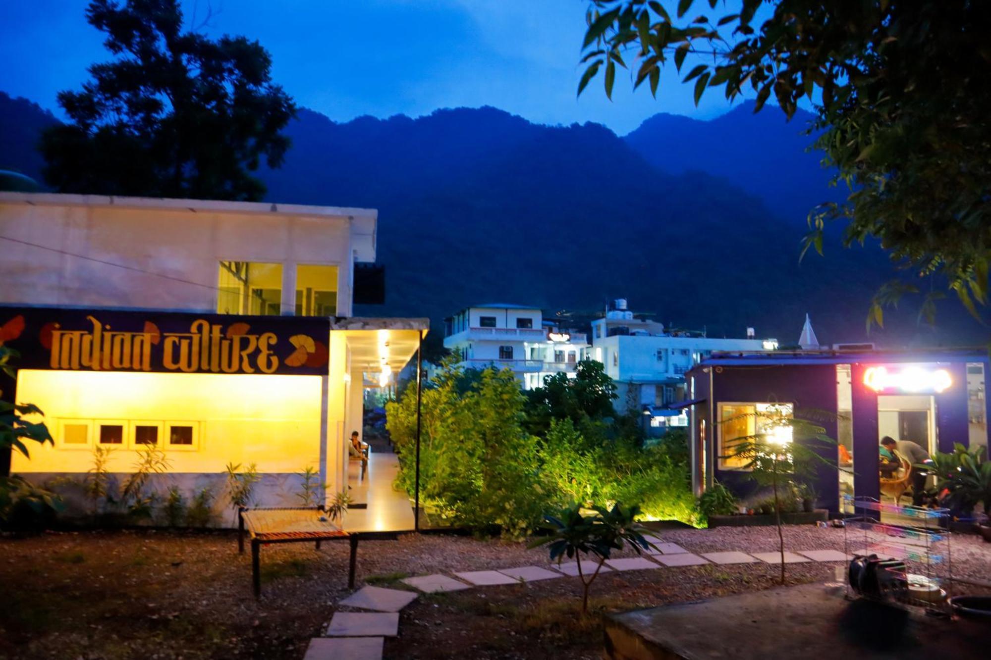 Indian Culture Hostel Rishīkesh Екстериор снимка